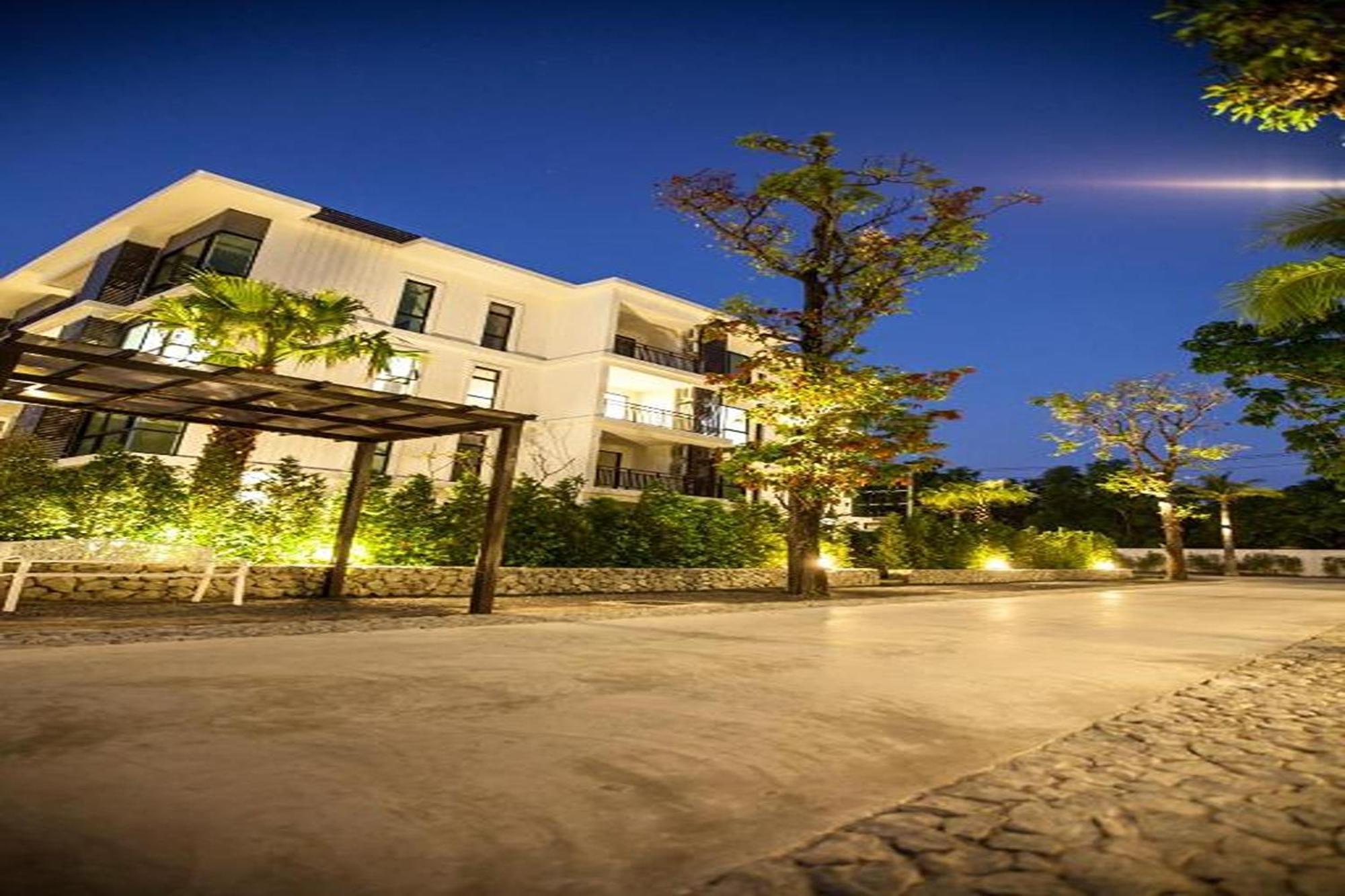 The Title Beach Front Rawai Extérieur photo